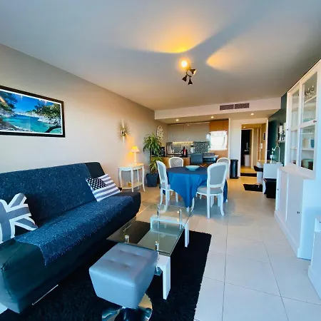 Apartmán Luxury Flat Panoramic View - Swimming Pool - Parking - Terrace
