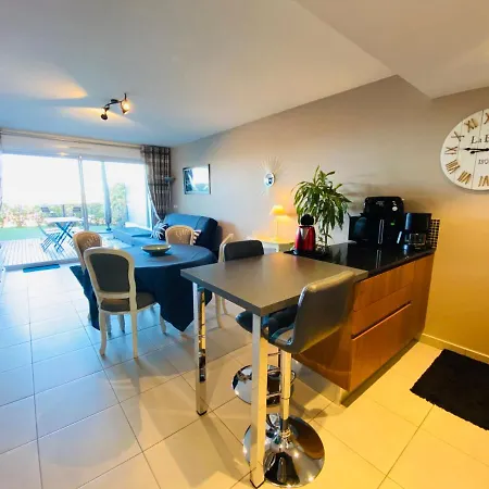 Apartmán Luxury Flat Panoramic View - Swimming Pool - Parking - Terrace *